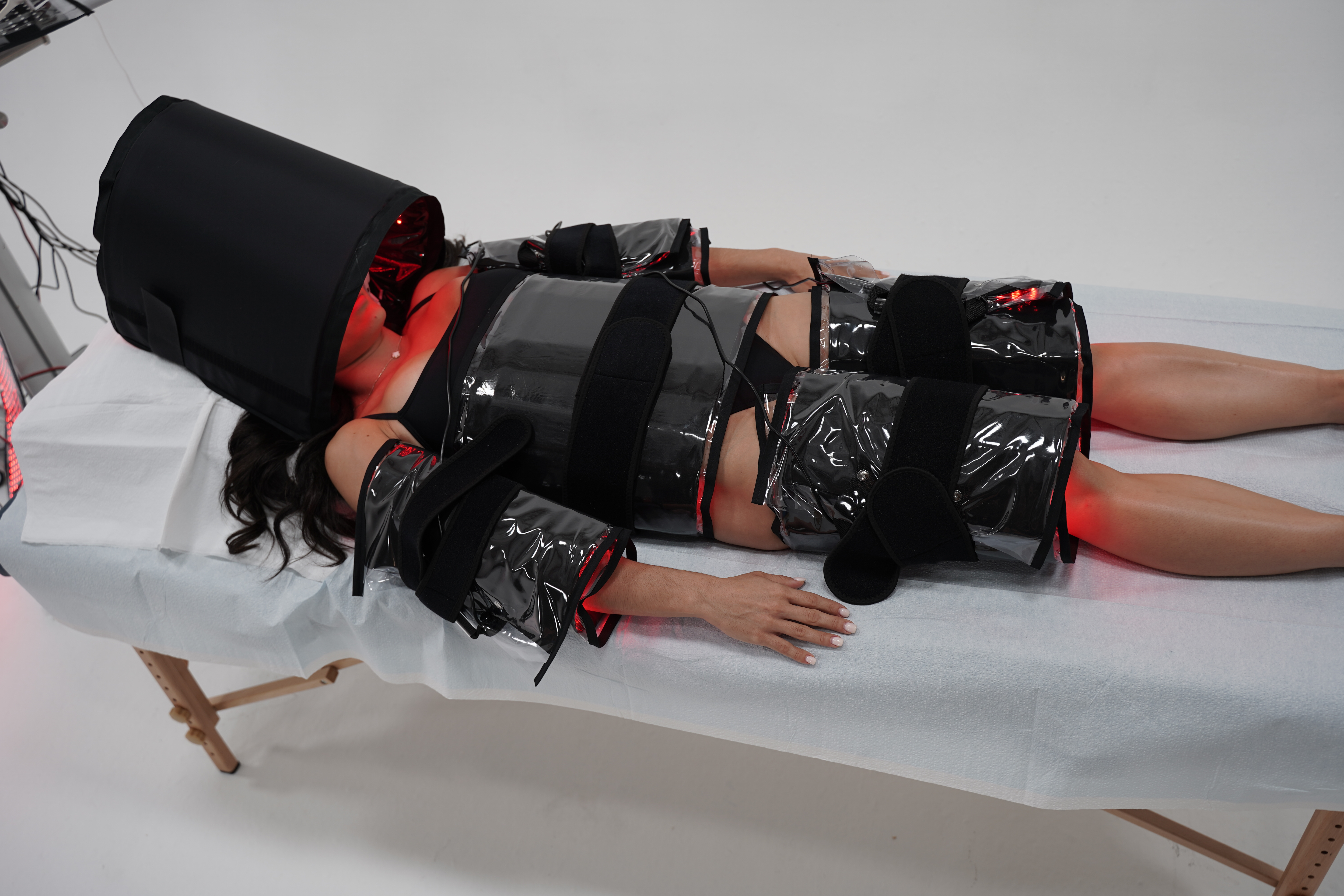 Full Body Red Light Sculpting & Body Contouring System – 12,690 LEDs