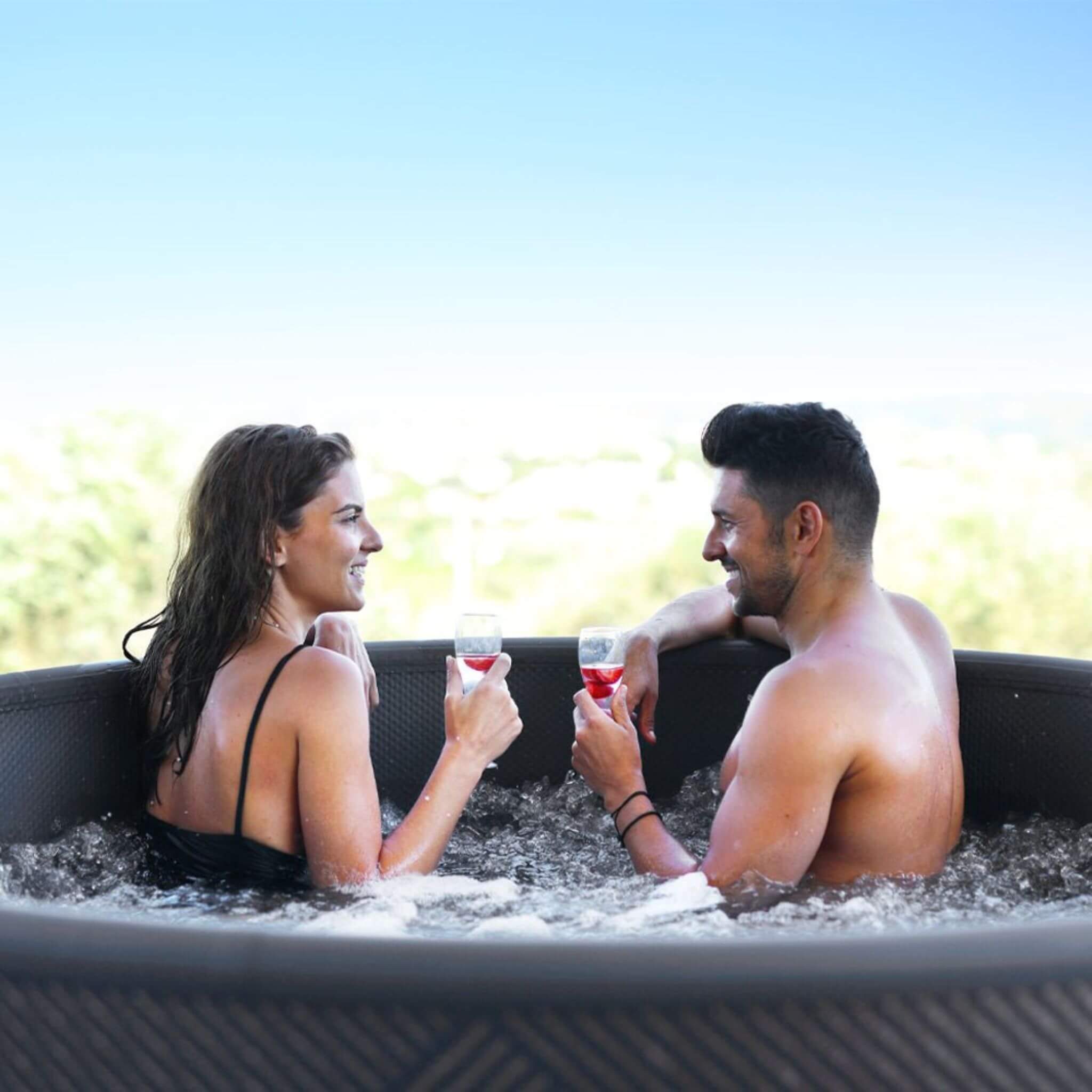 MSpa Mono Frame Series Luxury 6-Person Inflatable Hot Tub