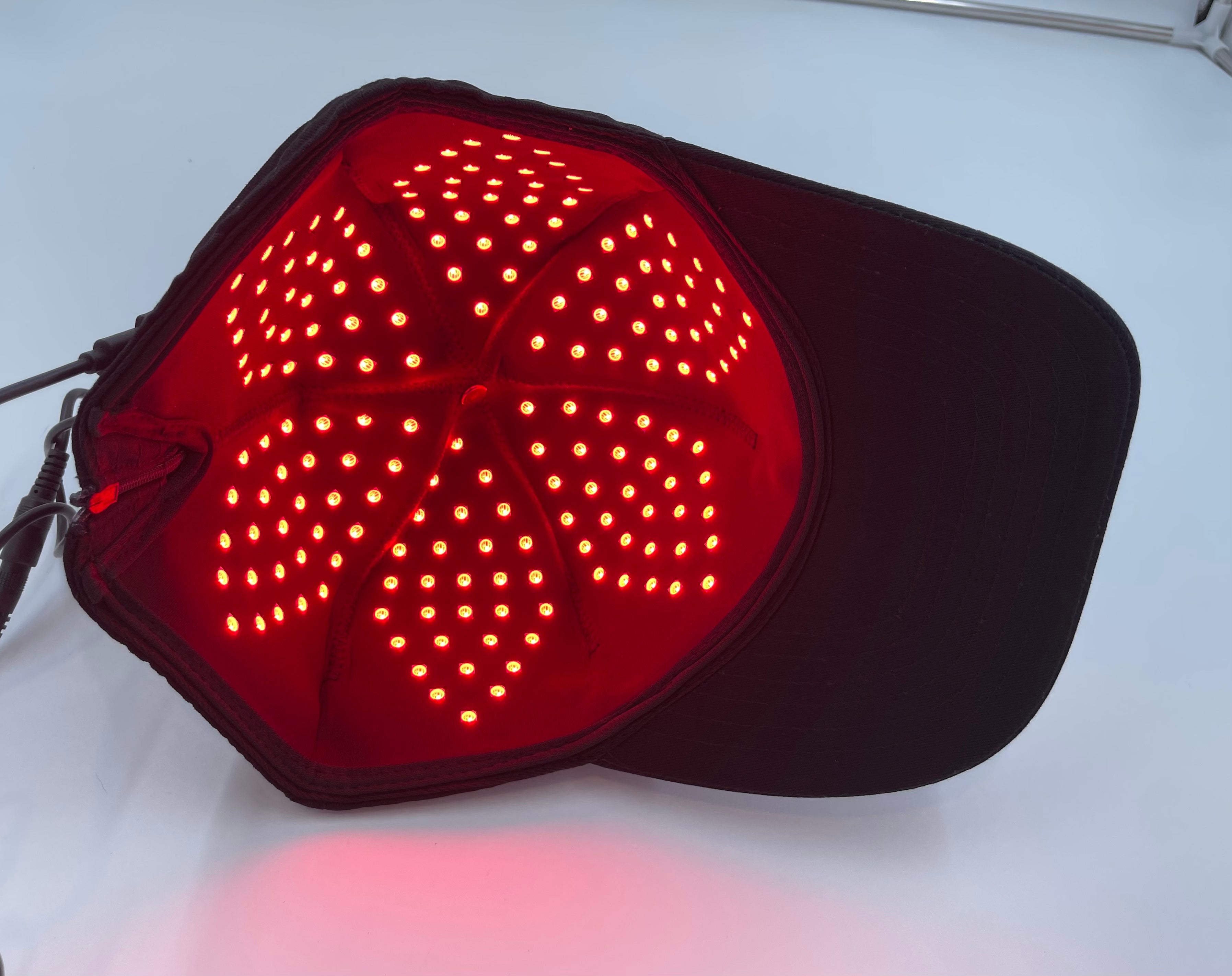 Red Light Therapy Hat – 900 LEDs for Hair Regrowth & Recovery