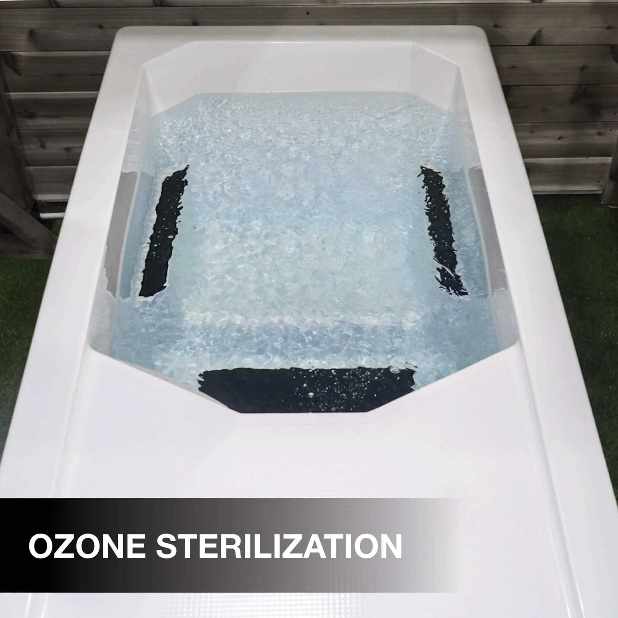 CSC 1000 Premium Cold Plunge Spa Tub | Built-In Ozone | CLIM8ZONE II Heat Pump | Multi-Color Lighting | Locking Cover