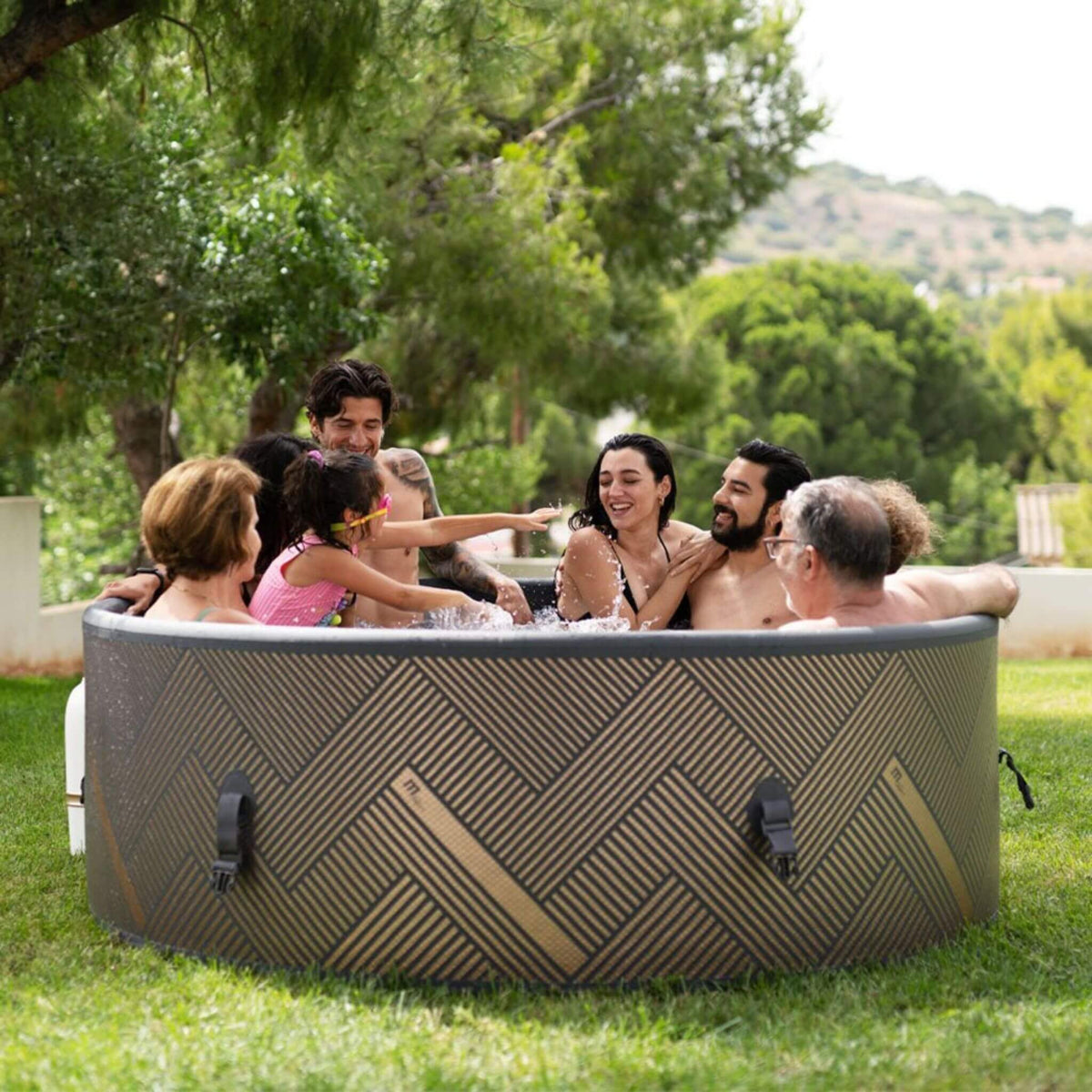 MSpa Mono Frame Series Luxury 6-Person Inflatable Hot Tub